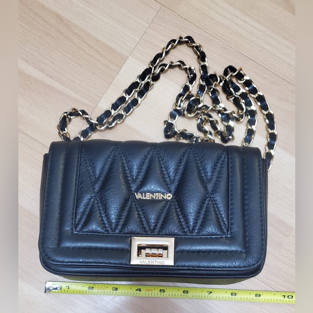 VALENTINO BY MARIO VALENTINO BEATRIZ BLACK QUILTED LEATHER CROSSBODY